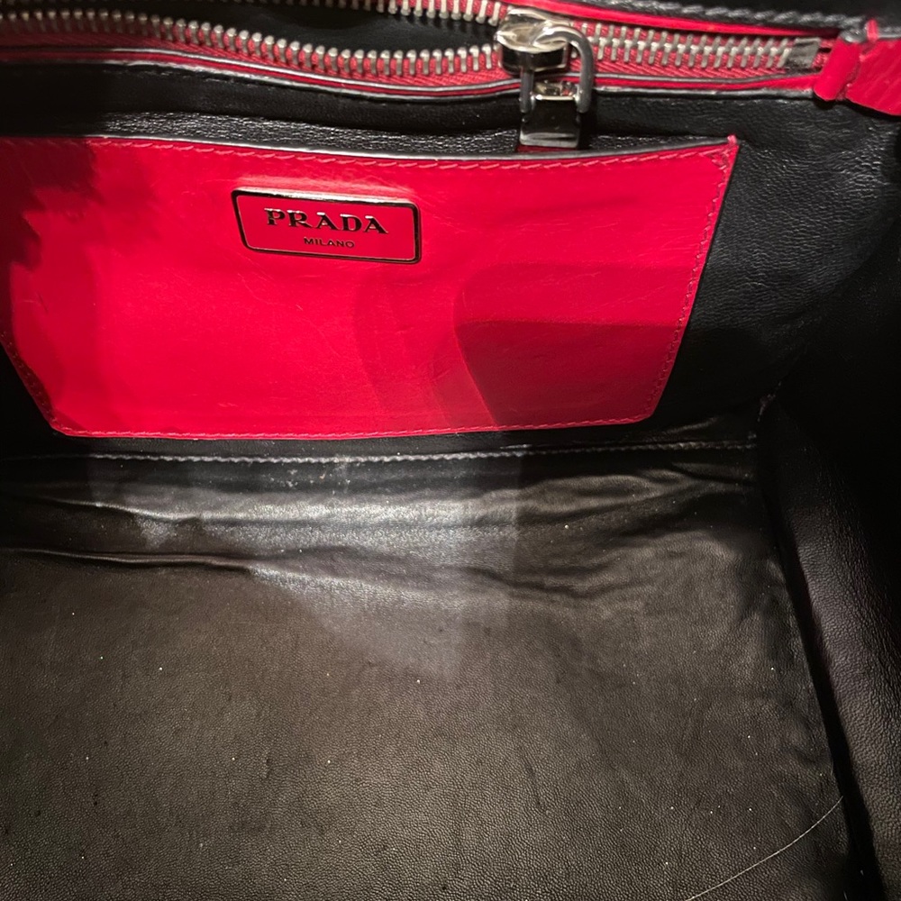 Prada red handbag - Picture 8 of 12